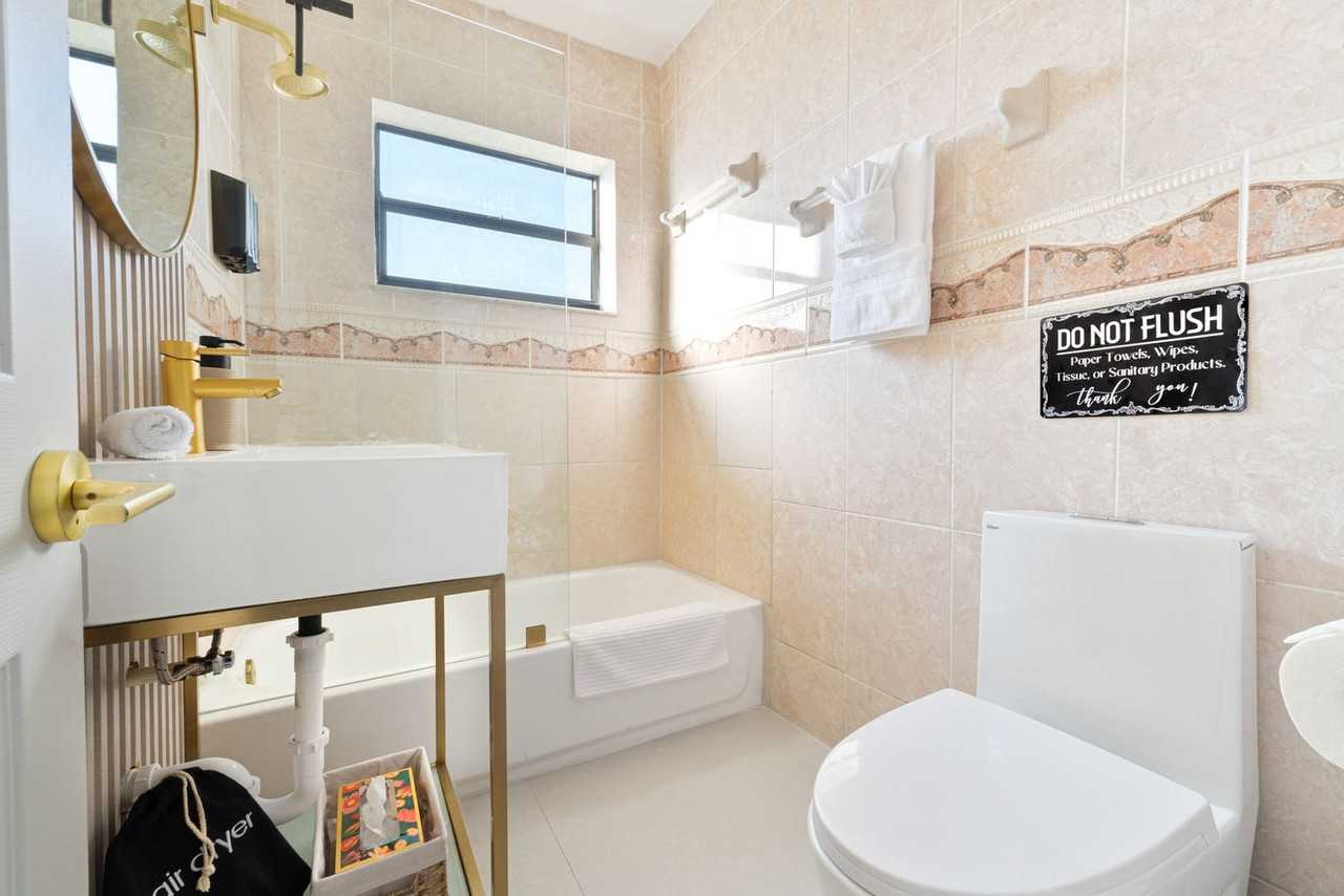 1070 Northwest 193rd Street - Photo 2 of 58