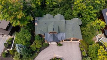 featured image of 15 Hemlock Dr