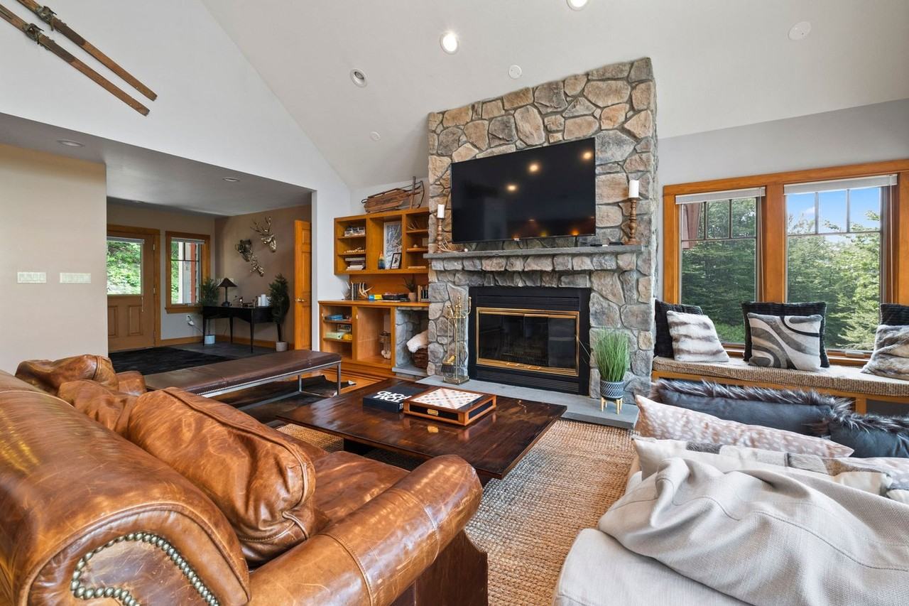 196 Black Mountain Rd #1262025P - Photo 3 of 43