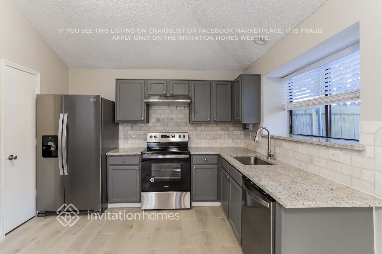 603 Valley Spring Dr - Photo 5 of 14