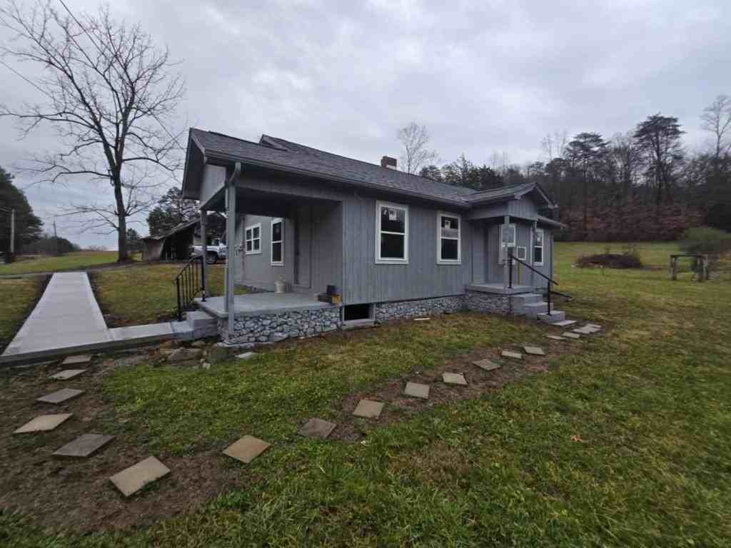 106 County Road 181 - Photo 3 of 11