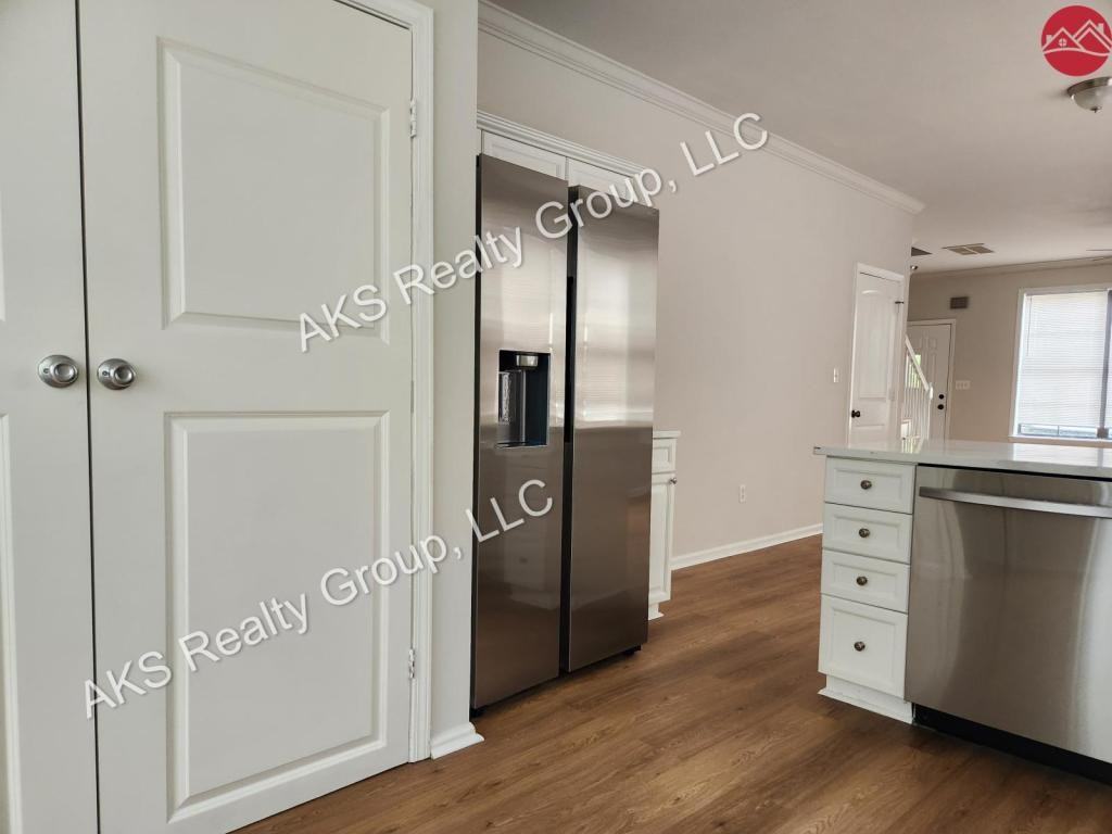 2269 Ridgemont Dr - Photo 6 of 19