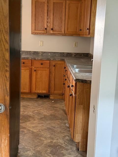 1507 53rd St - Photo 2 of 19