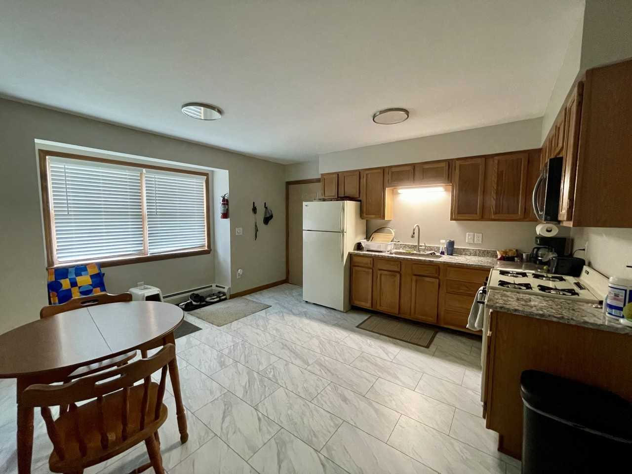 4 18.5 North Fulton Street Building B #4 - Photo 3 of 10