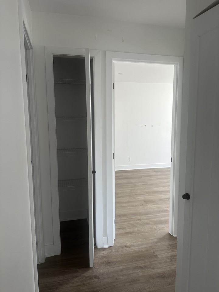 42 Rue Bédard #205 - Photo 2 of 11