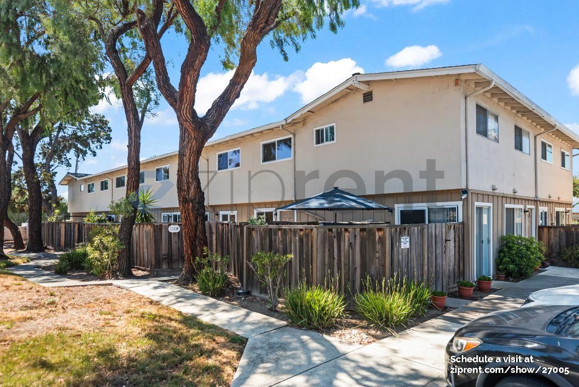 3385 La Selva St #F - Photo 2 of 36