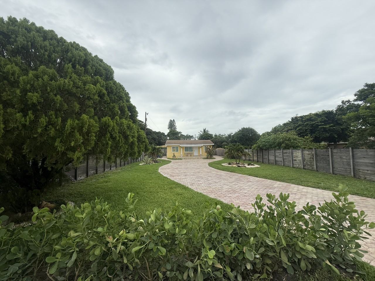 18 Nw 12th Ave #NA - Photo 3 of 23