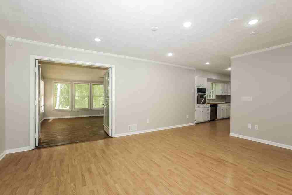 4447 Casco Way Nw - Photo 5 of 21