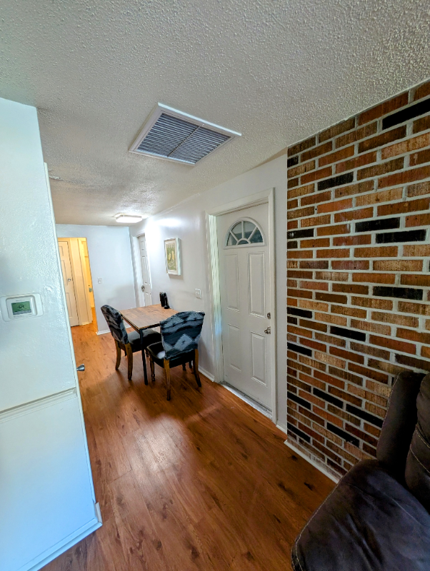 411 Marjon Ave - Photo 5 of 12