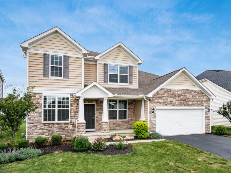 685 Eagle Walk Rd - Photo 2 of 50