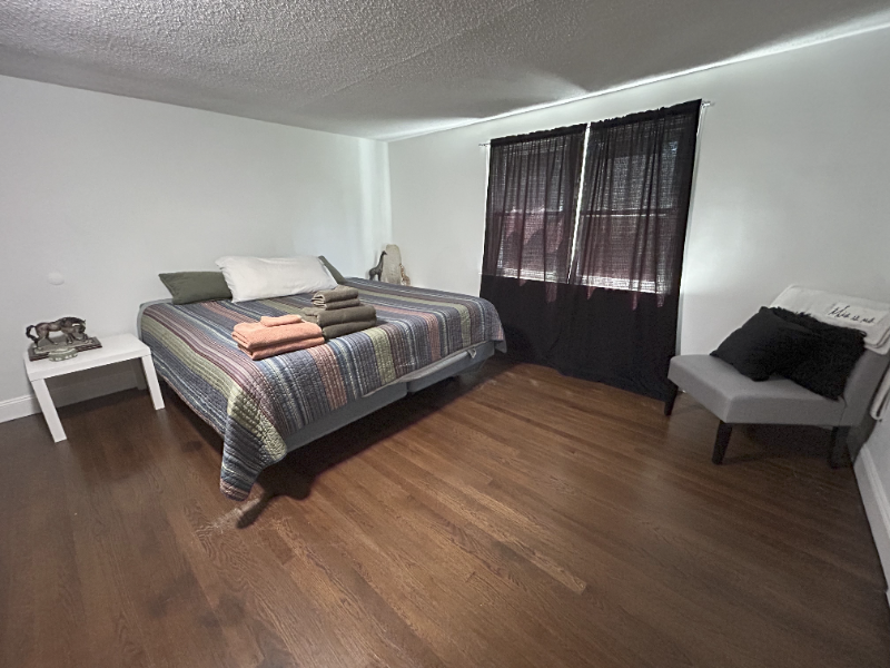 27 Cedar St - Photo 2 of 12