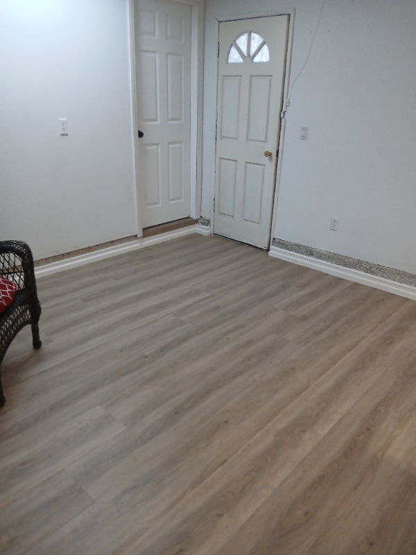 582 W Santa Barbara St - Photo 2 of 15