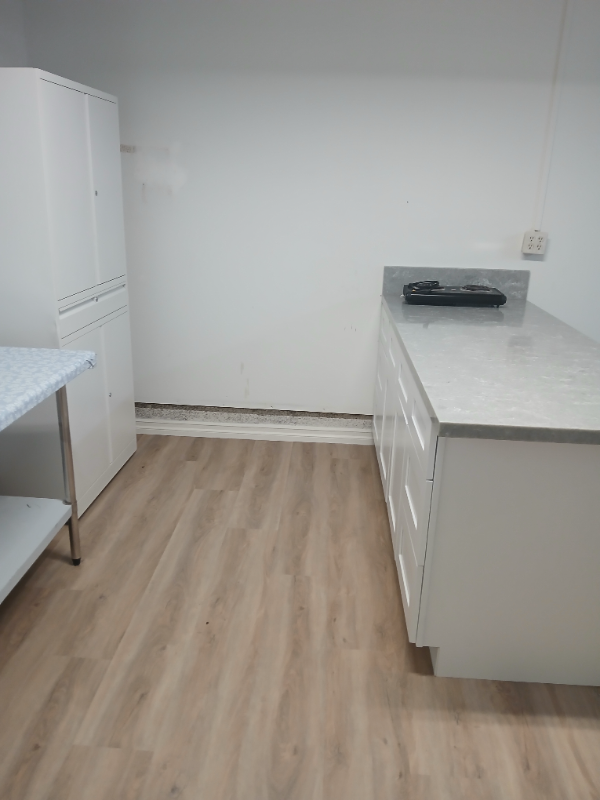 582 W Santa Barbara St - Photo 4 of 15