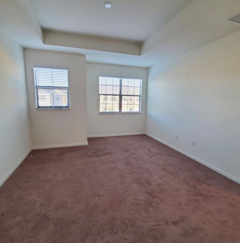 1893 Portofino Meadows Blvd - Photo 2 of 8