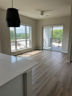 131 E Lakeside St #422 - Photo 2 of 6
