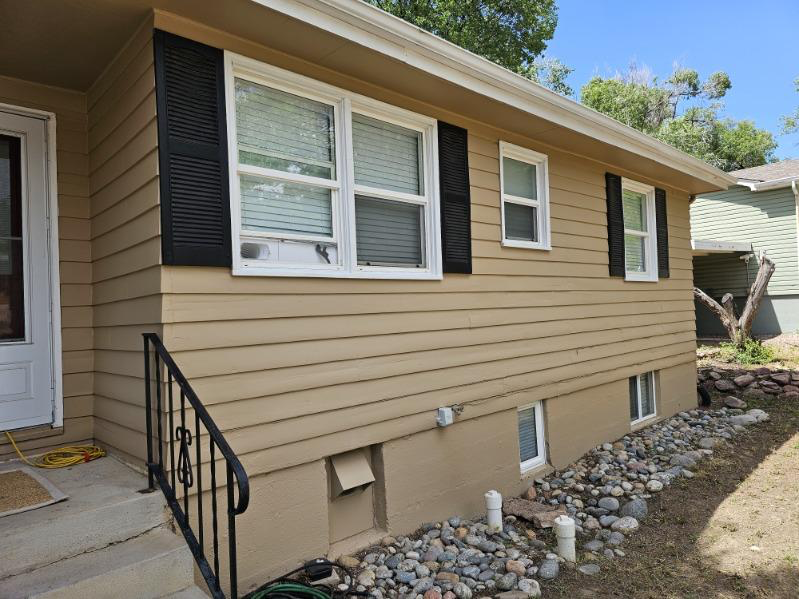 404 Wilhelmia Ave #B - Photo 3 of 4