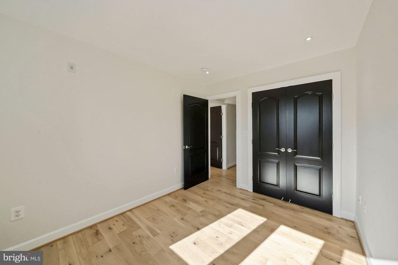 1829 13th St Nw #A03 - Photo 3 of 16