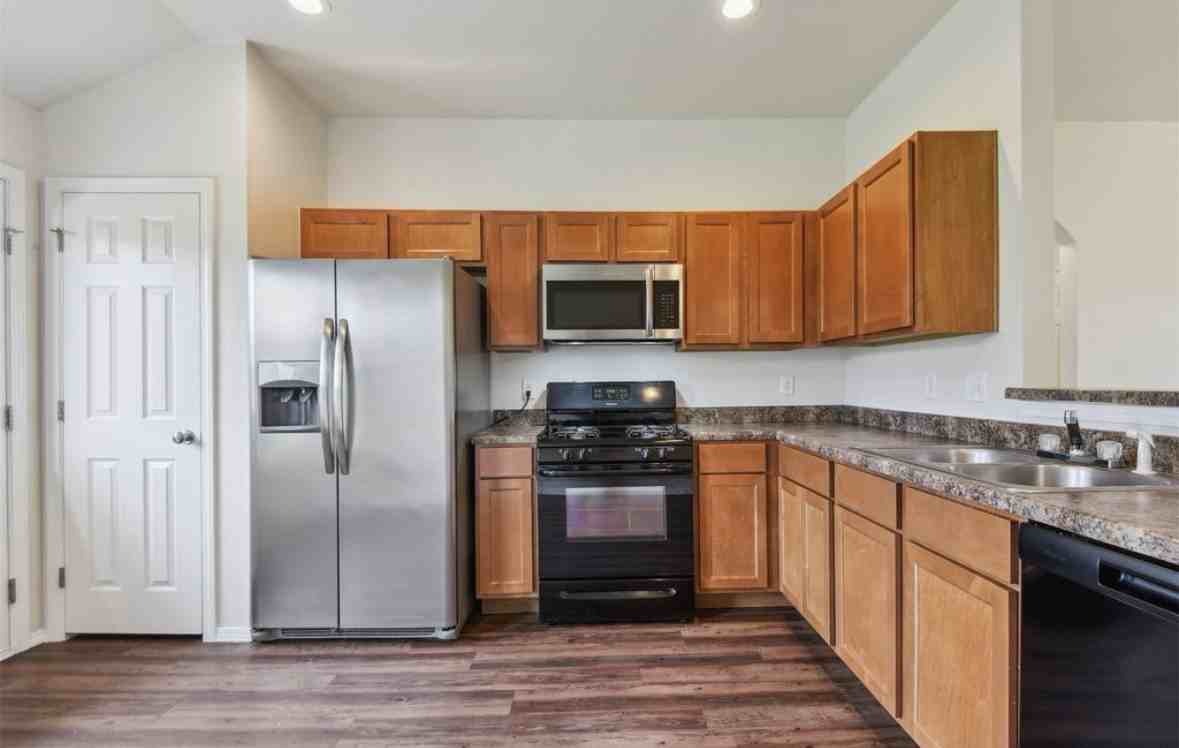 5974 E 146th Pl S #NA - Photo 6 of 22