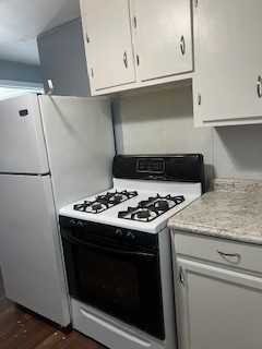 10 South St #C - Photo 3 of 6
