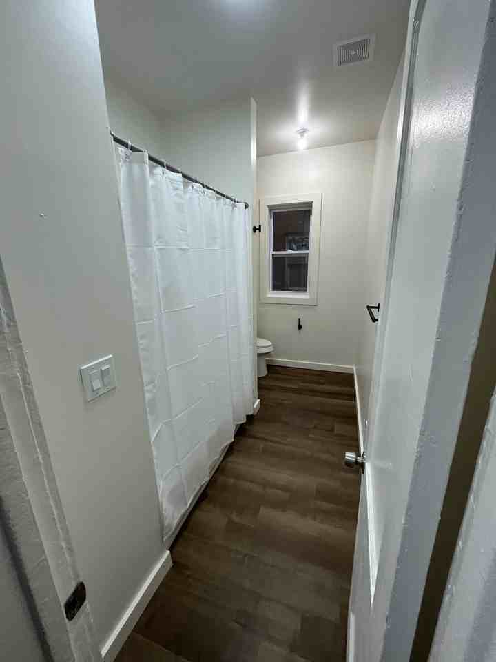 4566 Seebaldt St #NA - Photo 5 of 10