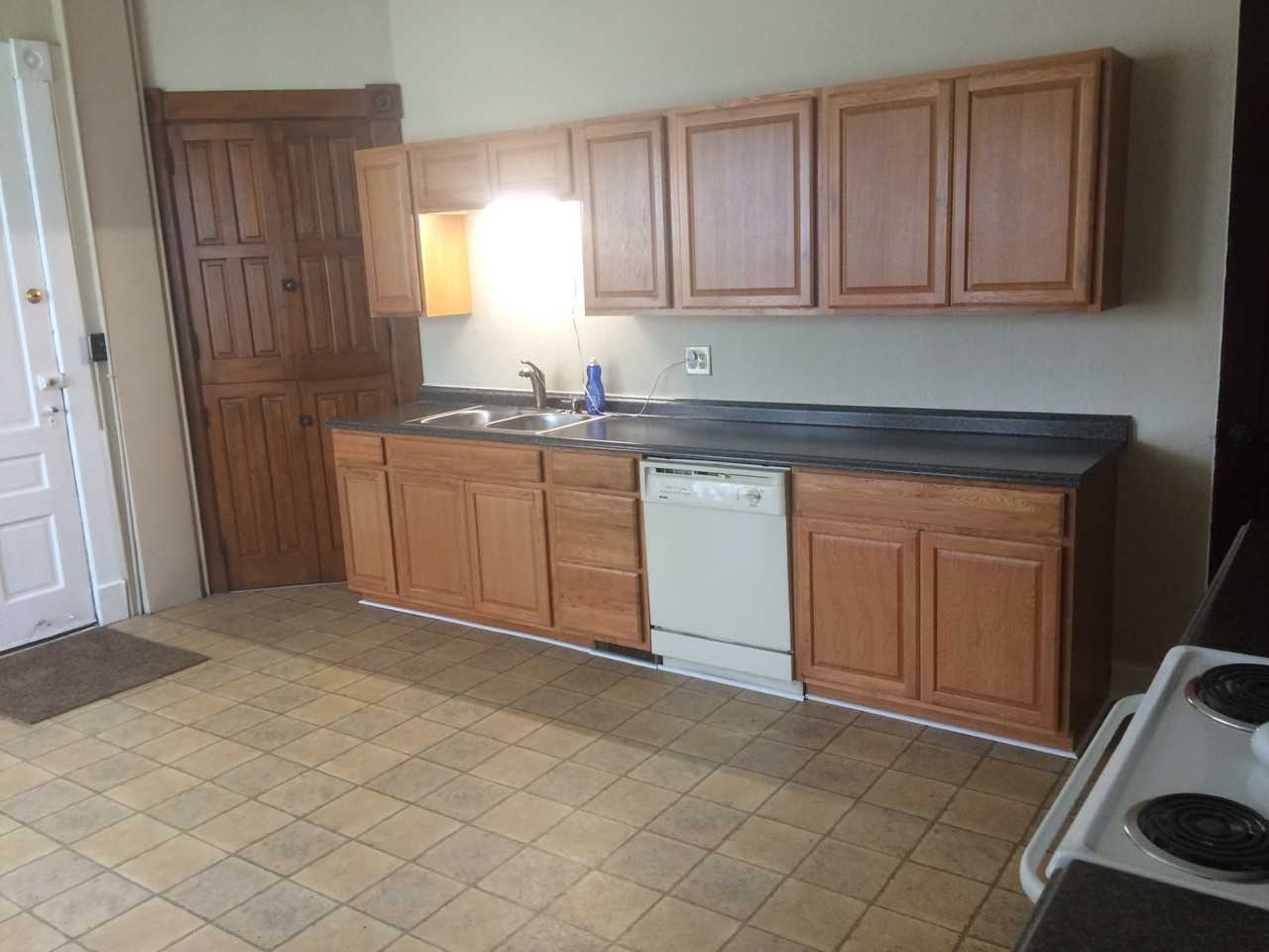 228 James St #228JAMESST - Photo 5 of 13