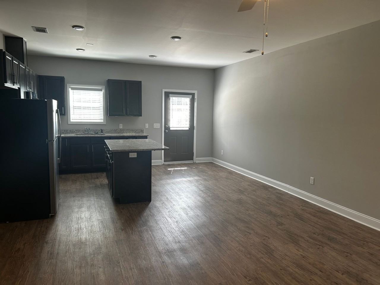 1909 Jeanette St. * - Photo 2 of 3