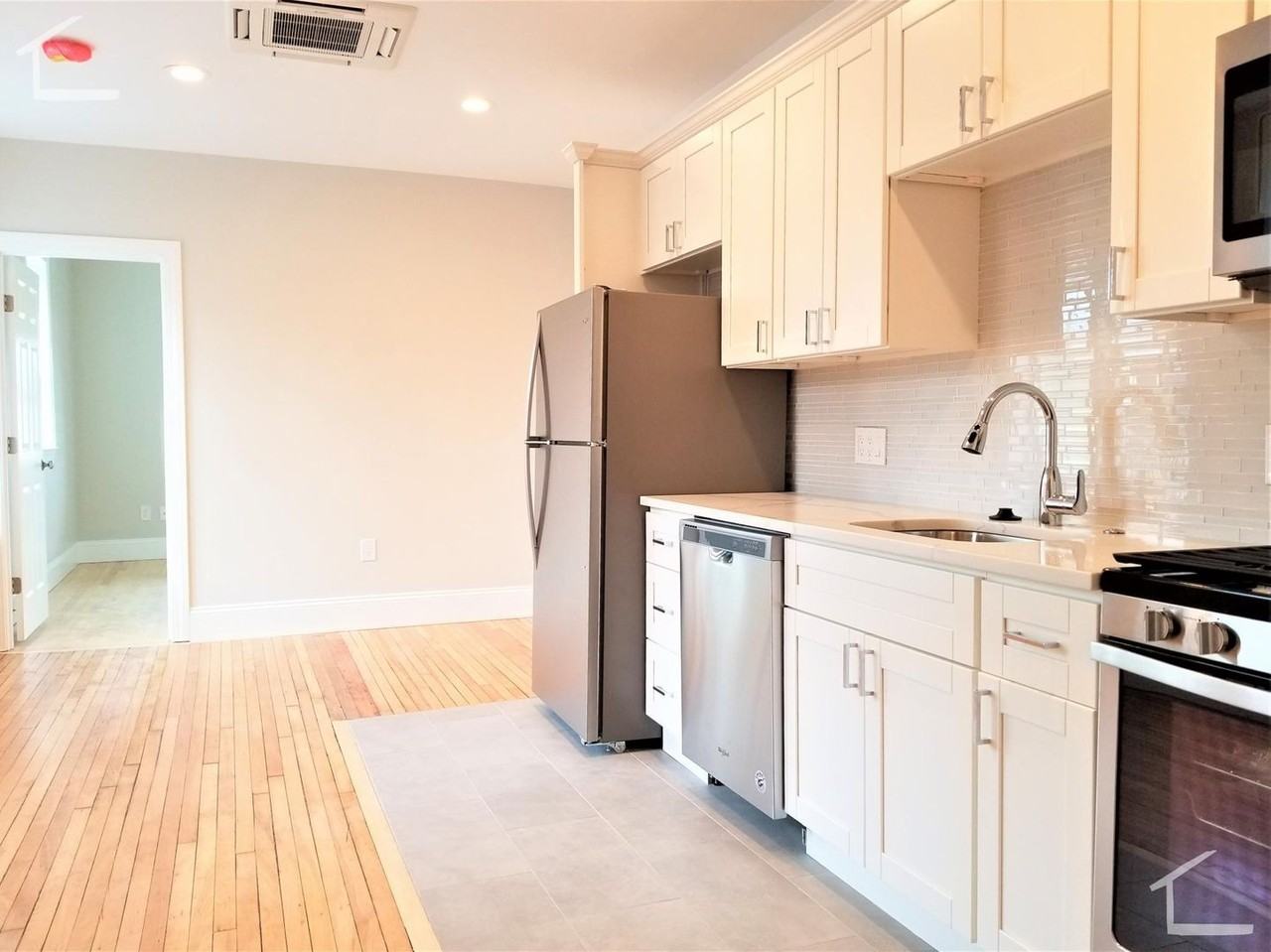 21 Gardner Street - Photo 2 of 6