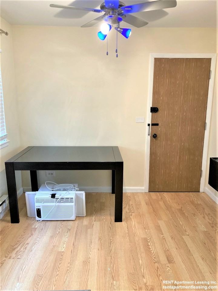 2113 West Montrose Avenue #2F - Photo 3 of 16