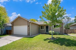 featured image of 2666 W 44th St