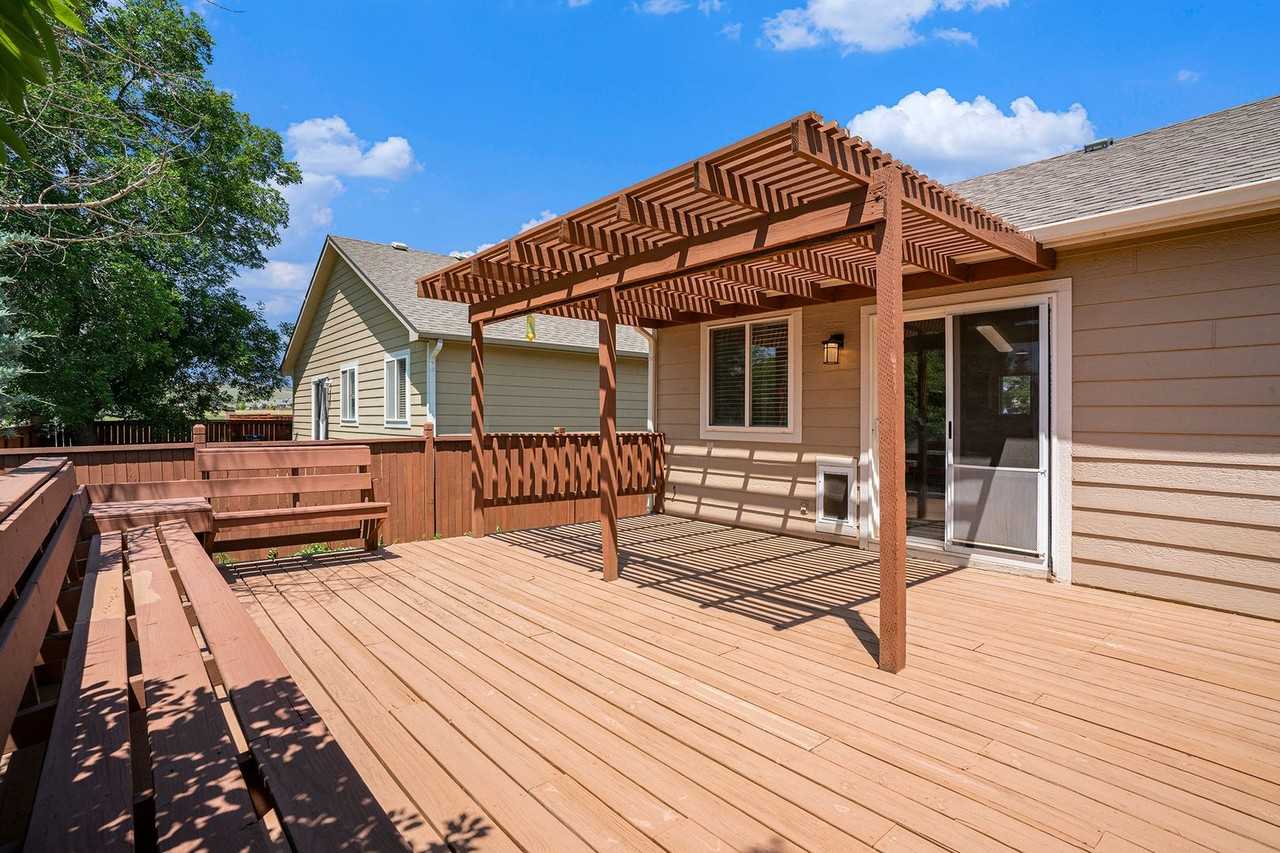 2666 W 44th St - Photo 4 of 24