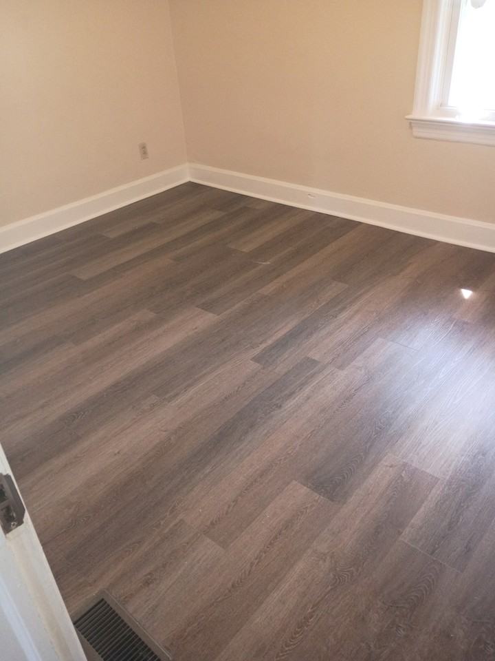 512 Liberty St - Photo 3 of 3