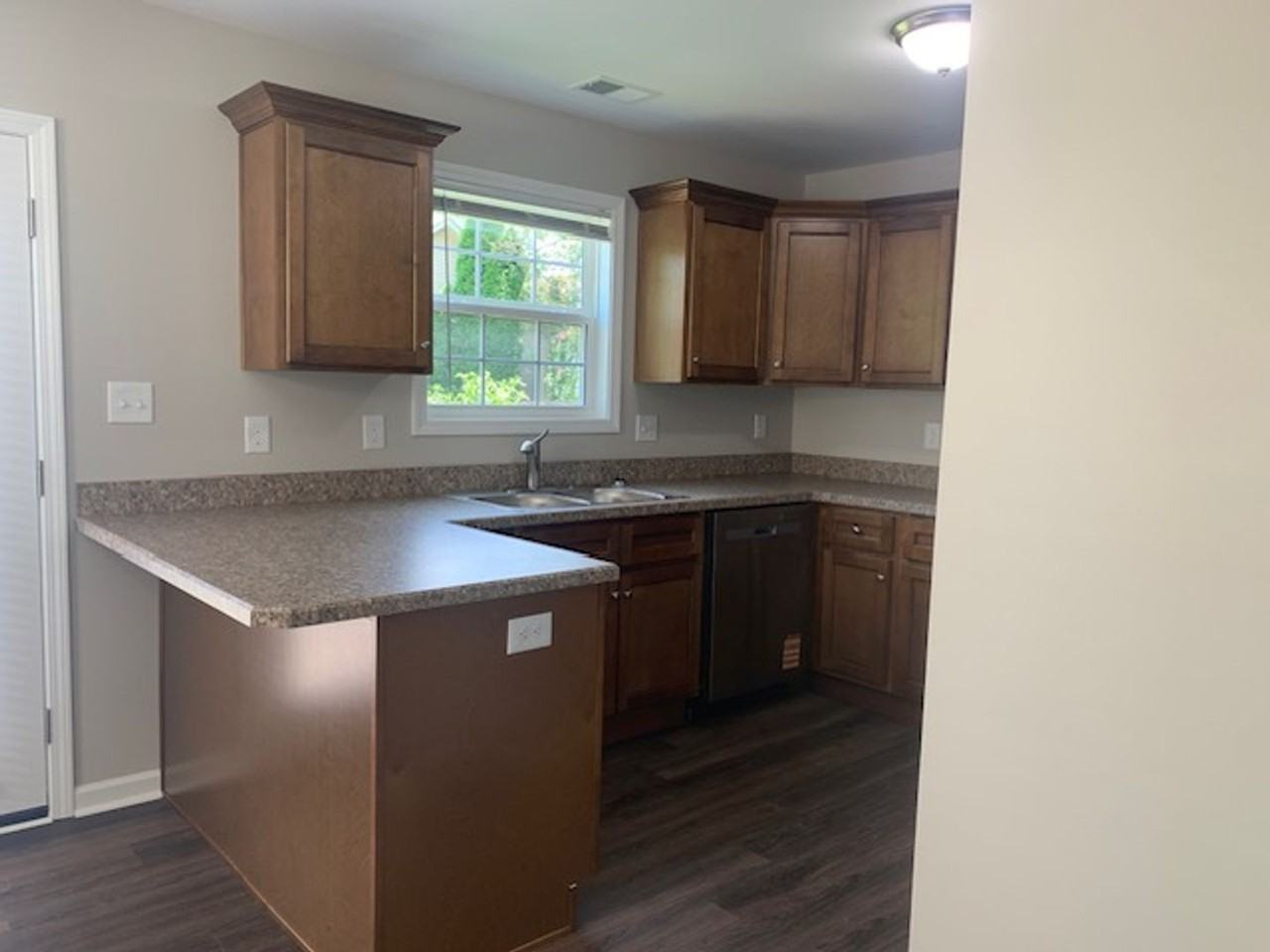 336 Darenia Lane - Photo 7 of 50