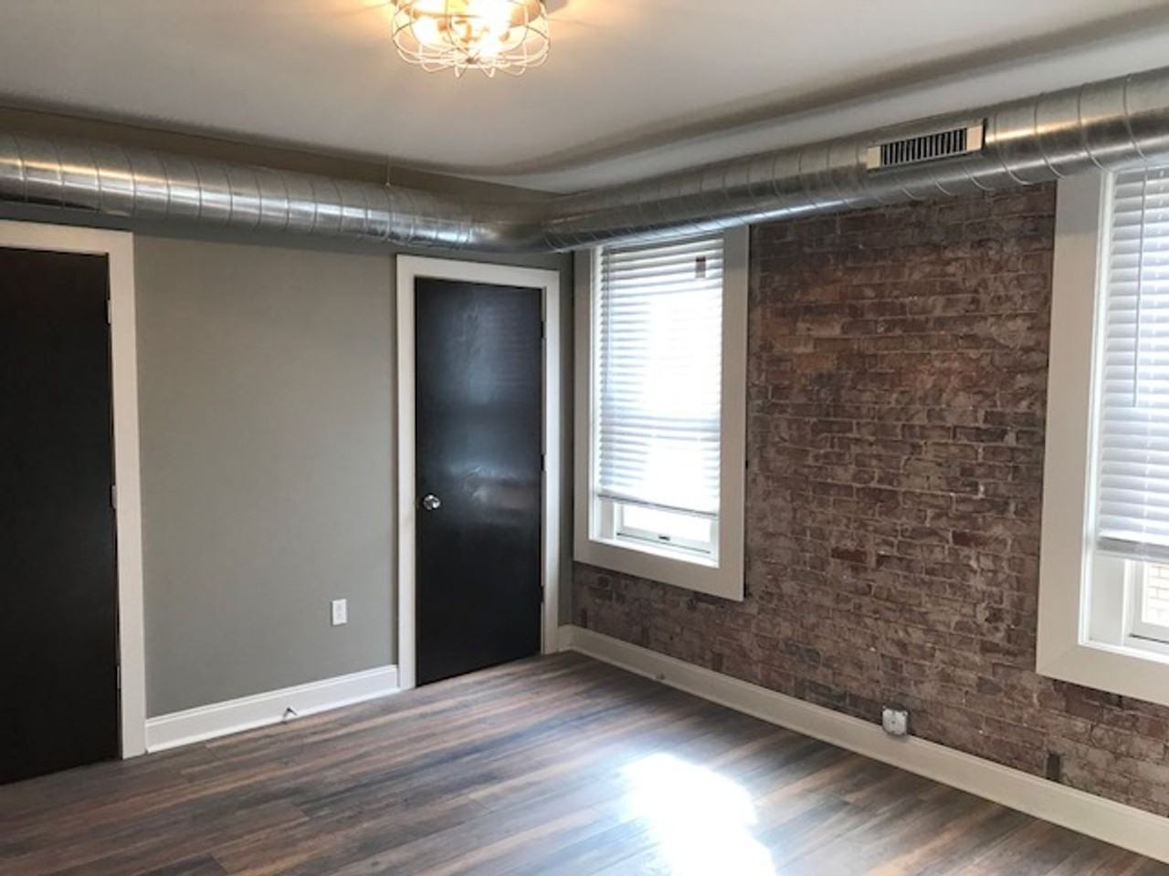5825 E. Liberty - Photo 5 of 28