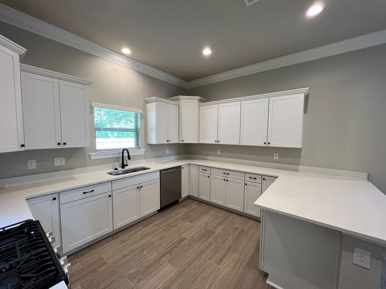 17029 Shearwater Trce - Photo 3 of 13