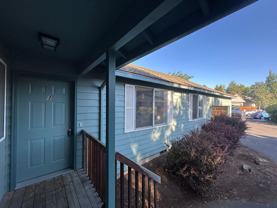 1073 NE Hidden Valley Dr - Photo 1 of 1