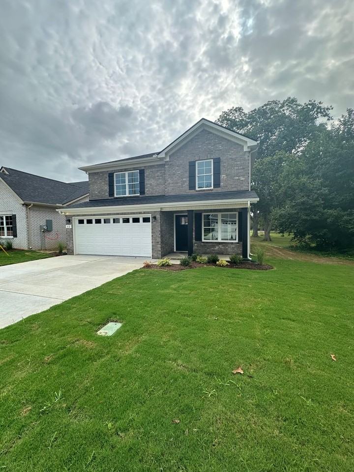 52 52 Laurel View St.