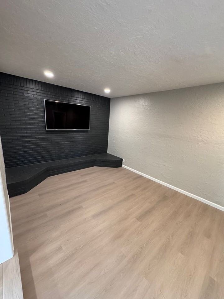 4509 E 21st Pl - Photo 3 of 22