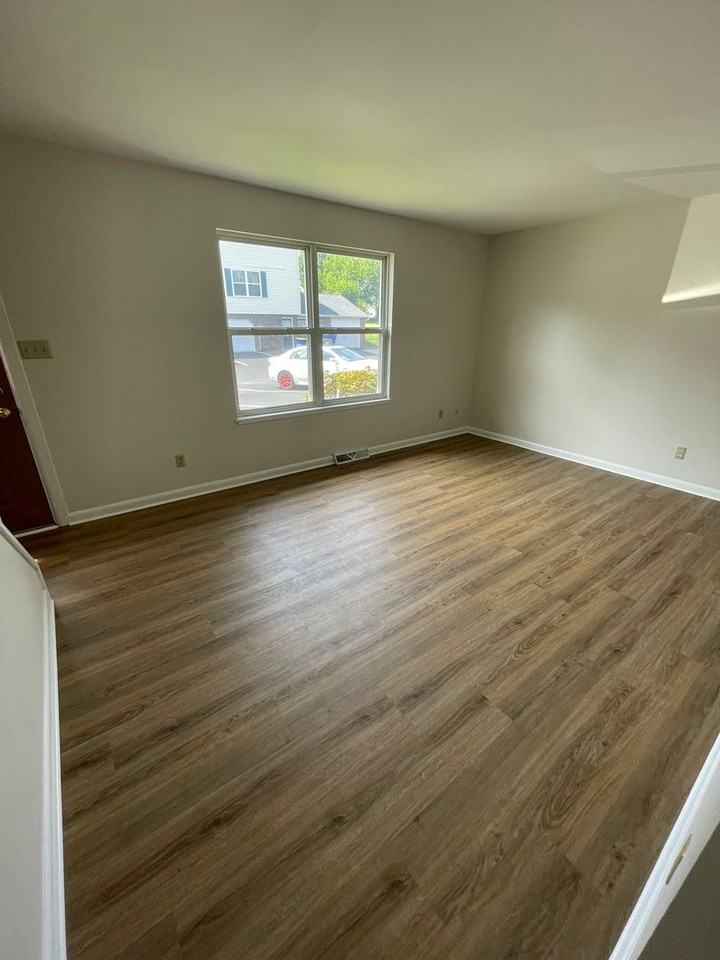 29 Pine Dr - Photo 2 of 18