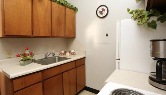 L.E.A. Properties LLC DBA Beacon 3 of 4