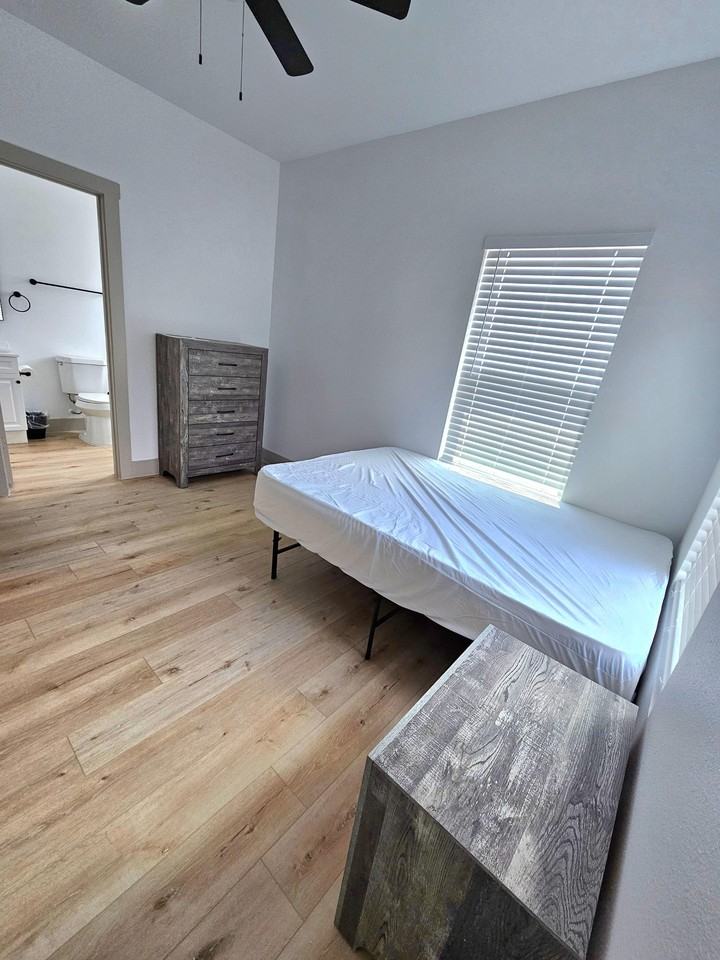 Landino St - Photo 3 of 4