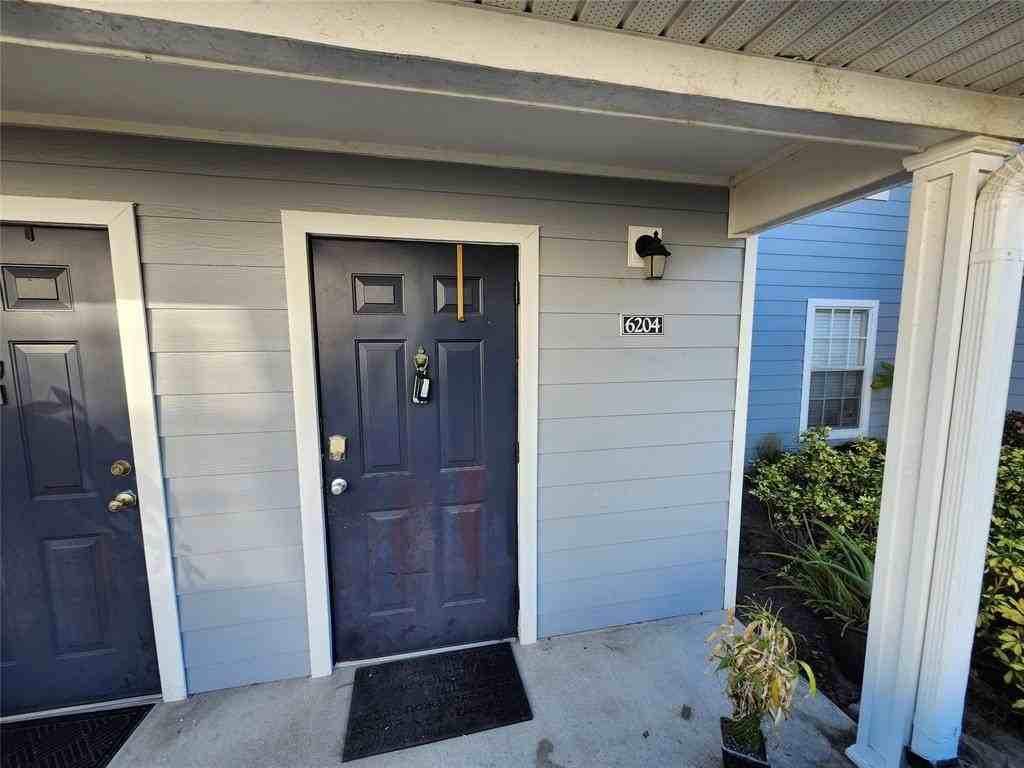 14905 Pleasant Bay Ln #6204 - Photo 2 of 28