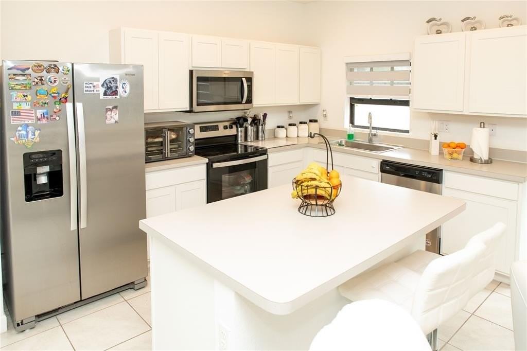 1147 Sw 7th Ave - Photo 6 of 37