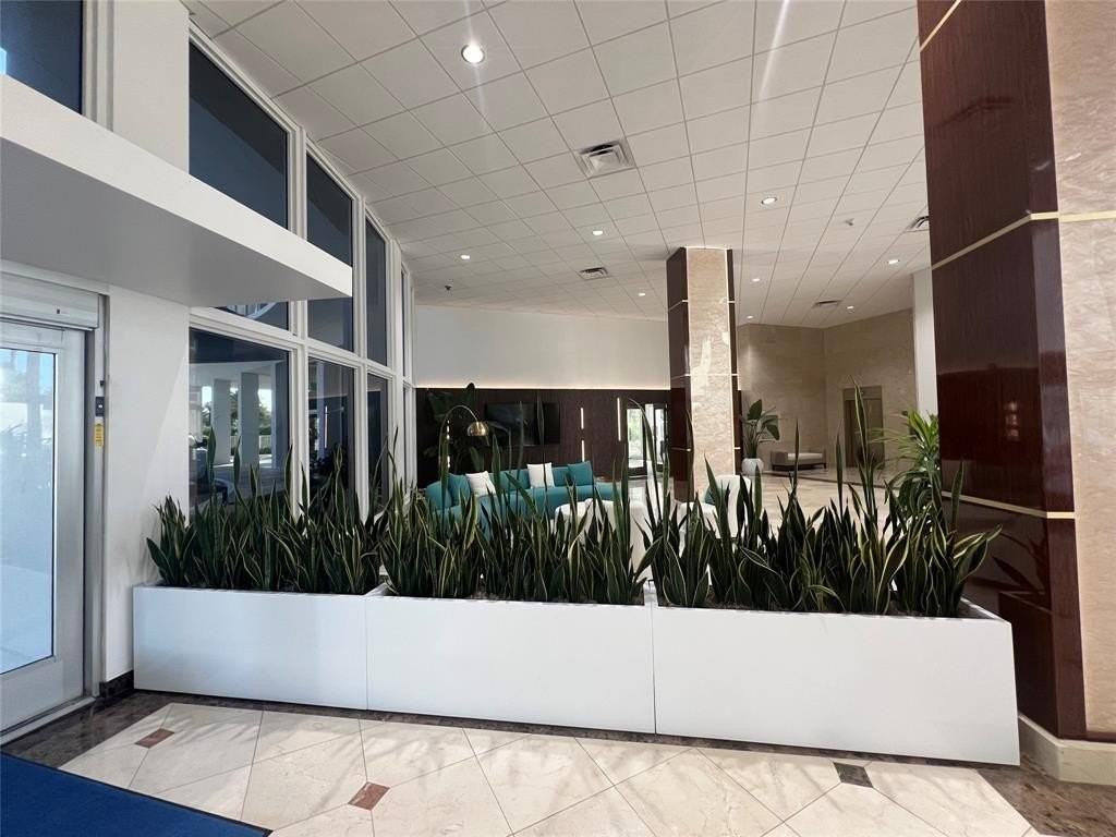 4100 Galt Ocean Drive #1105 - Photo 4 of 26