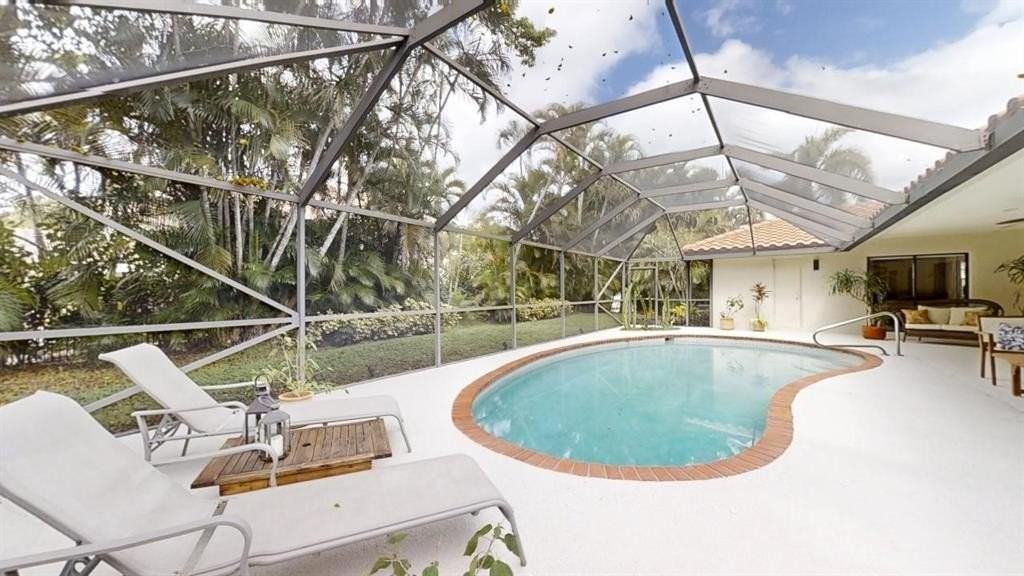 2899 Nw 26th Ave - Photo 5 of 27