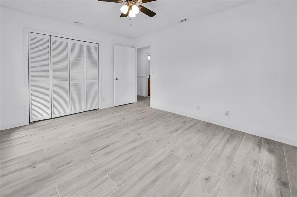 7619 Silver Woods Ct - Photo 4 of 20