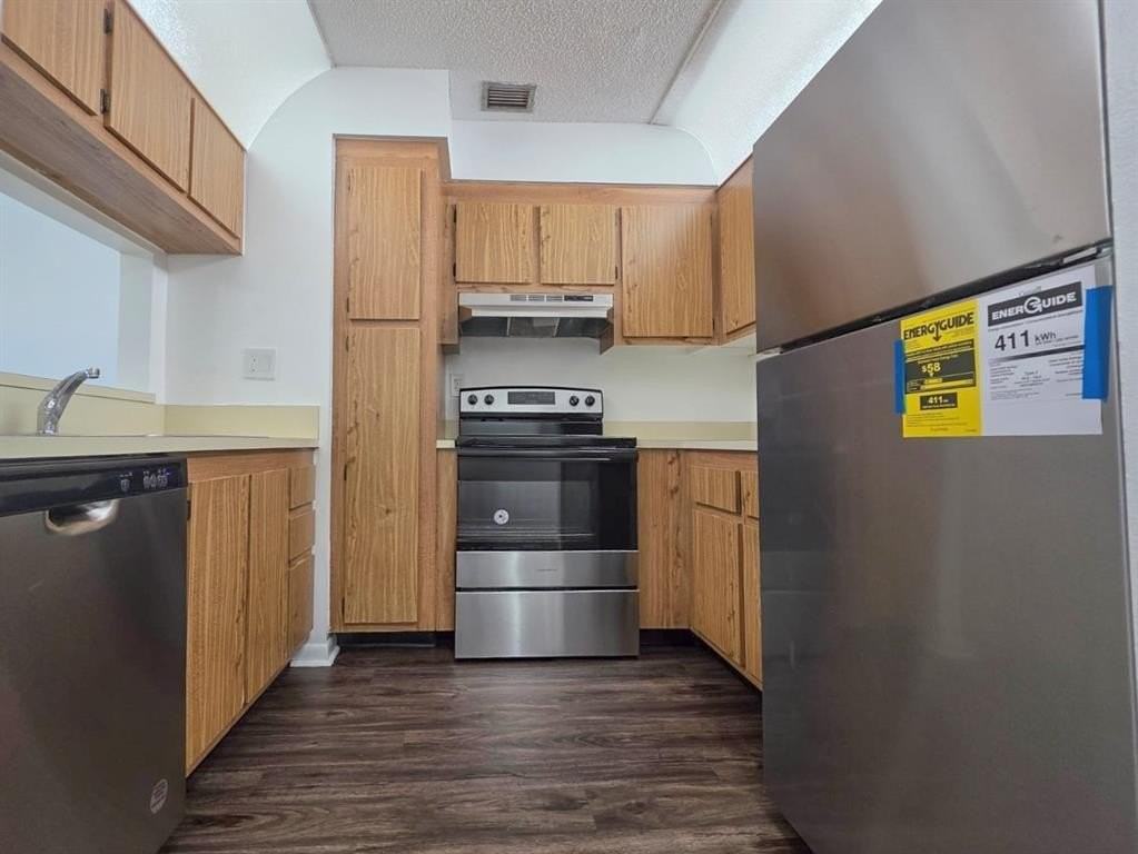 11440 Nw 45th St - Photo 2 of 18