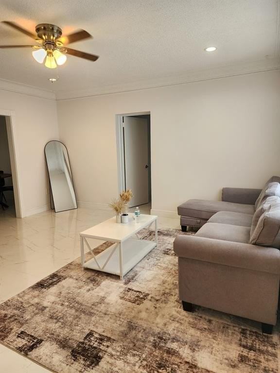 2005 Mercer Ave - Photo 5 of 19