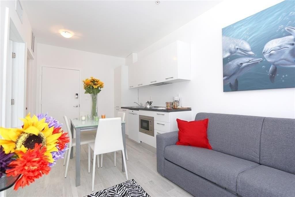 811 Jefferson Avenue #102 - Photo 6 of 9