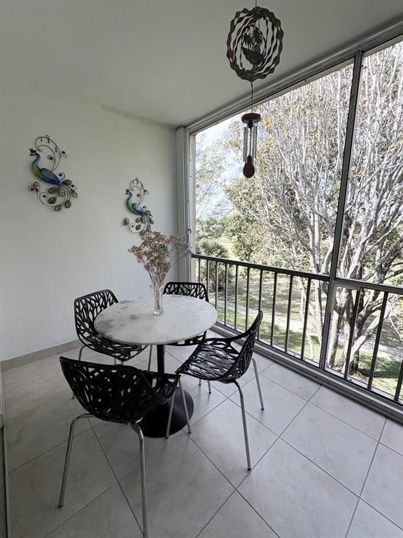 1055 Country Club Dr #404 - Photo 4 of 50