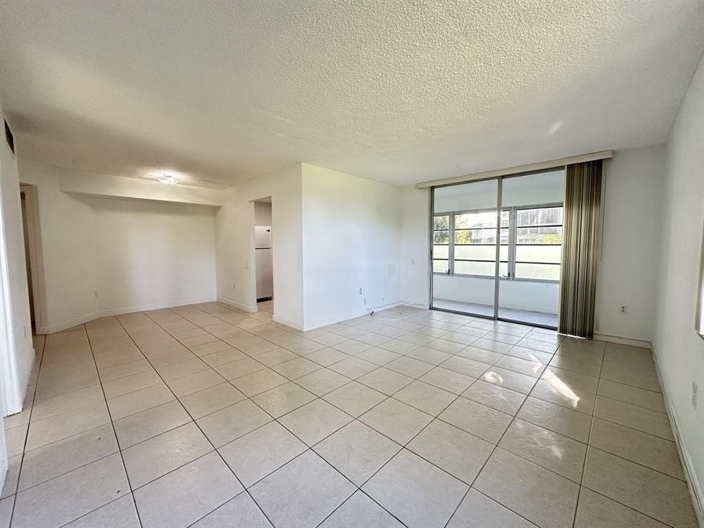 9401 Lime Bay Blvd #115 - Photo 7 of 18